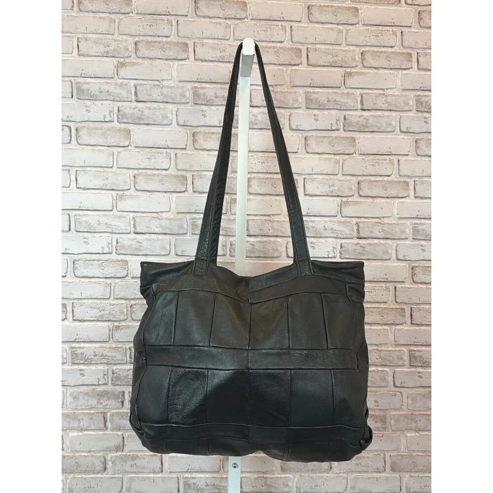 Carlo Amboldi Tote – Black – Excellent Condition - Picture 2 of 4
